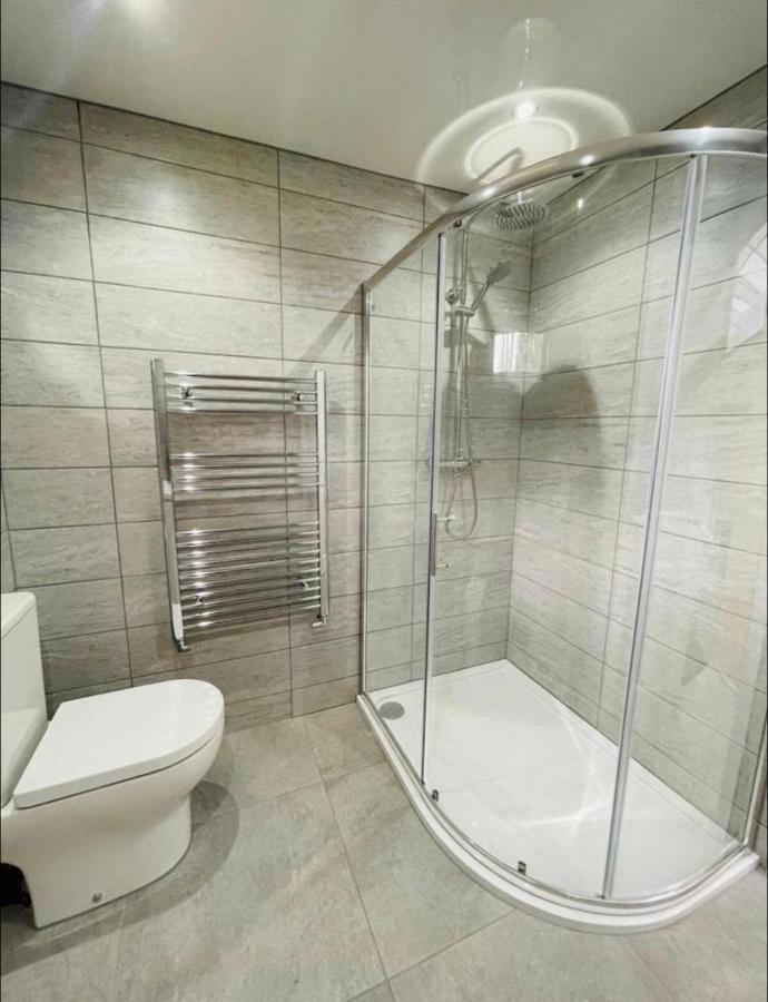 Barrhead Carlibar Villa מראה חיצוני תמונה